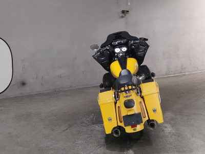 Harley-Davidson Road Glide FLTRX1690 2011