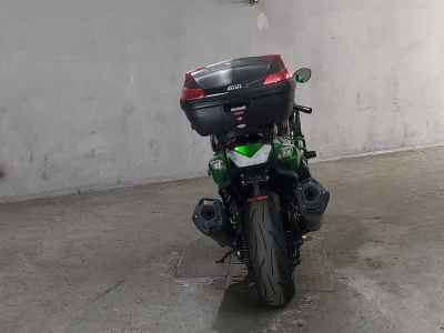 Kawasaki Ninja ZX-14R 2014