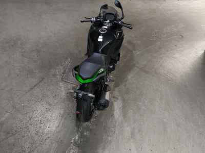 Kawasaki Ninja 1000SX 2024