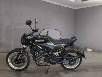 Husqvarna Svartpilen 401 2019