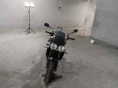 Triumph Street Triple R 2011