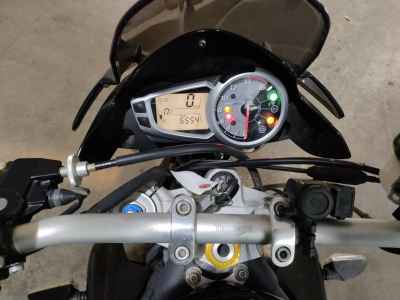 Triumph Street Triple R 2011