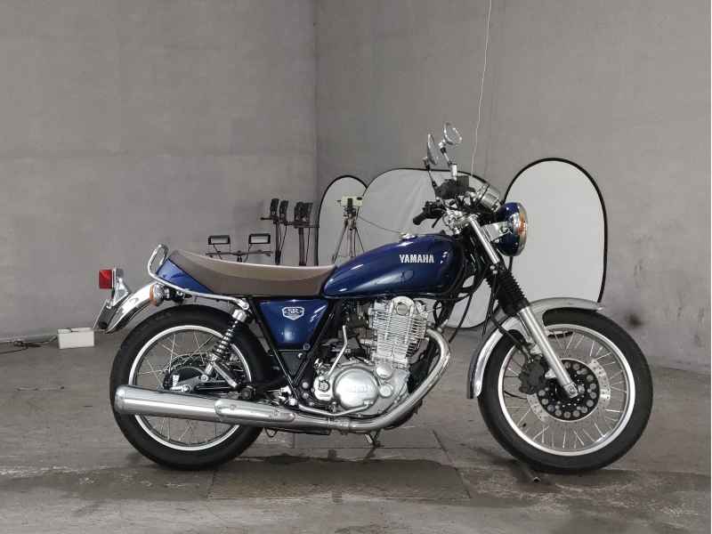 Yamaha SR400 2021