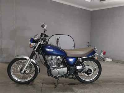 Yamaha SR400 2021