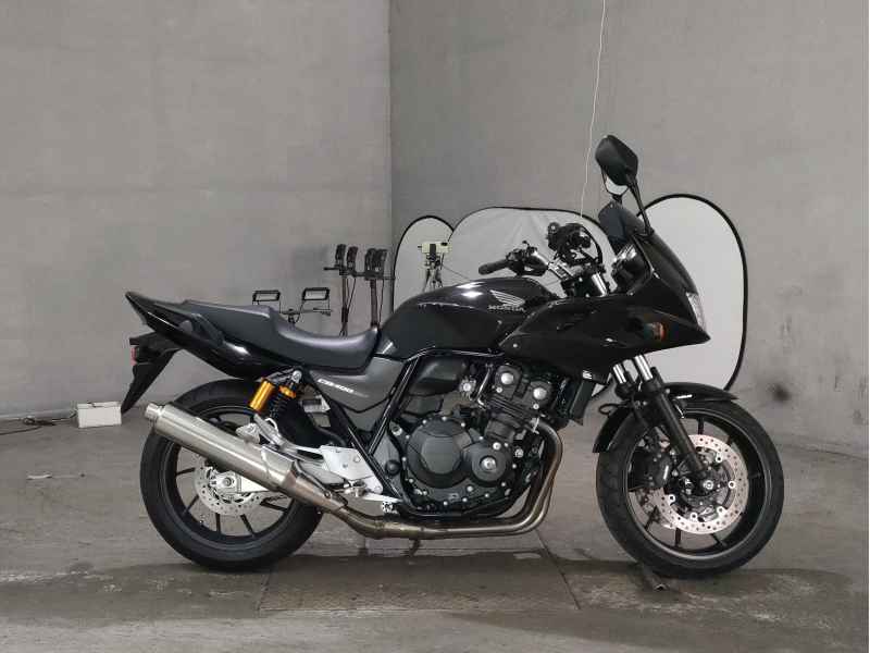 Honda CB400SFV 2022