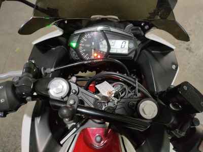 Yamaha YZF-R3 2015