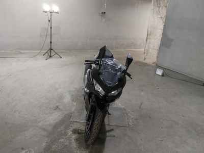 Kawasaki Ninja 400 2021