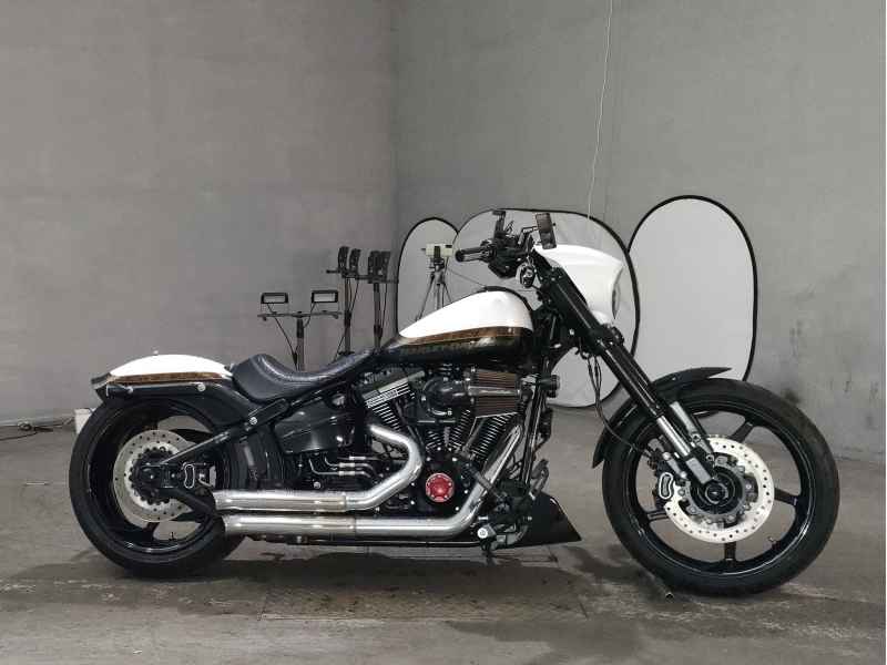 Harley-Davidson Breakout FXSB1800 2016
