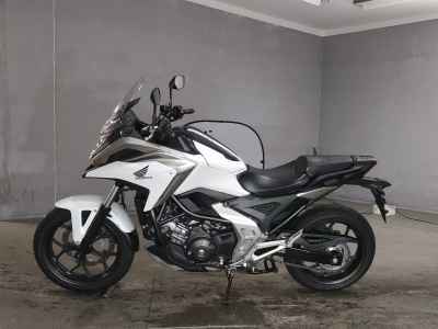 Honda NC750X 2023