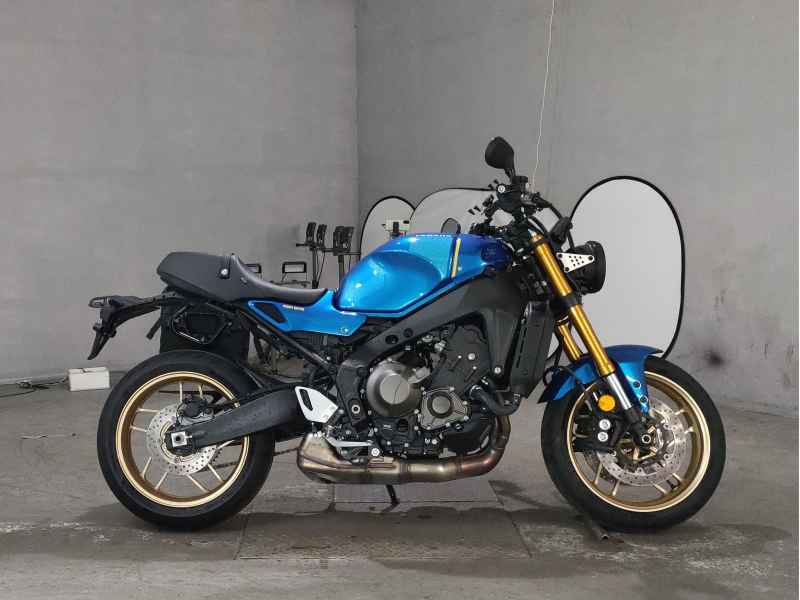 Yamaha XSR900 2023
