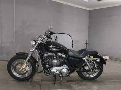 Harley-Davidson Sportster Custom XL1200C 2014