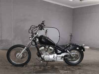 Yamaha Virago XV250