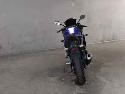 Yamaha YZF-R25 2016