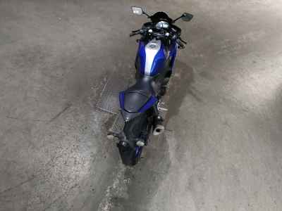 Yamaha YZF-R25 2016
