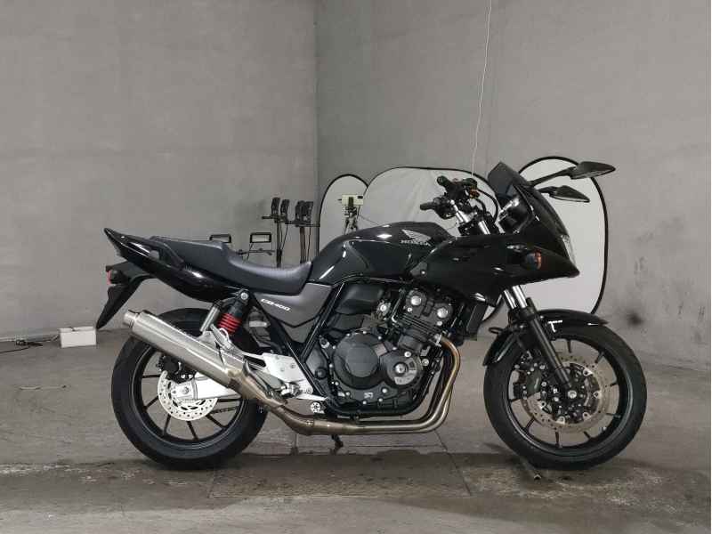 Honda CB400SFV 2022