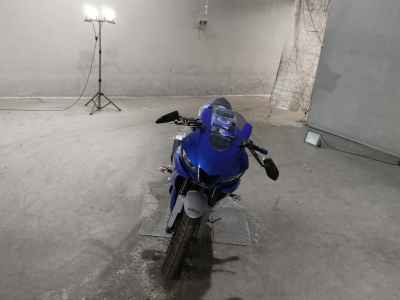 Yamaha YZF-R25 2021