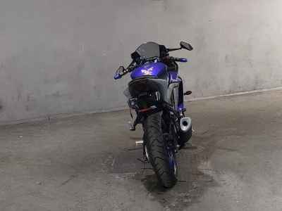Yamaha YZF-R25 2021