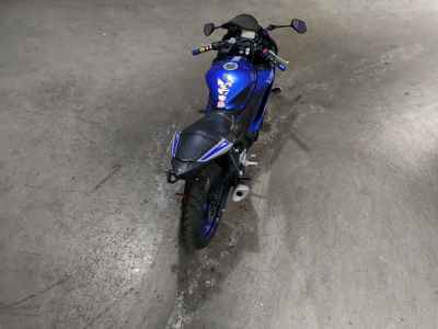 Yamaha YZF-R25 2021