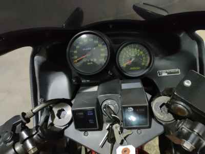 Kawasaki GPZ400F 2022