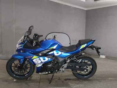 Suzuki GSX250R