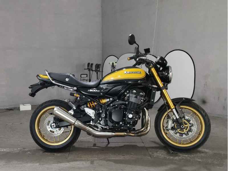 Kawasaki Z900RS SE 2023
