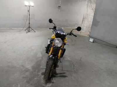 Kawasaki Z900RS SE 2023