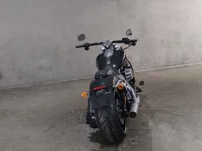 Harley-Davidson Breakout FXSB1580 2015