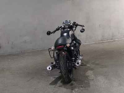 Moto Guzzi V7 II Stone 2017