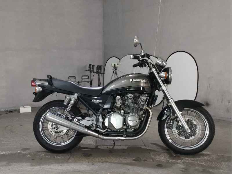 Kawasaki Zephyr 750RS 2025