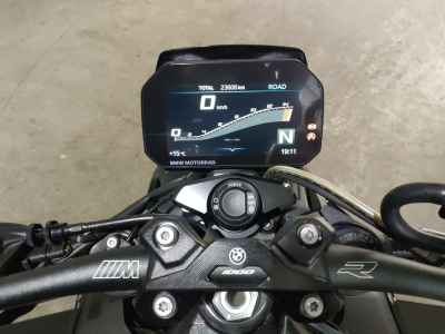 BMW M1000R 2023
