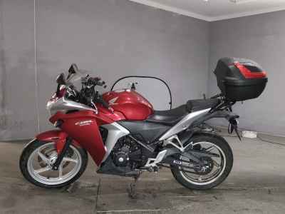 Honda CBR250R 2011