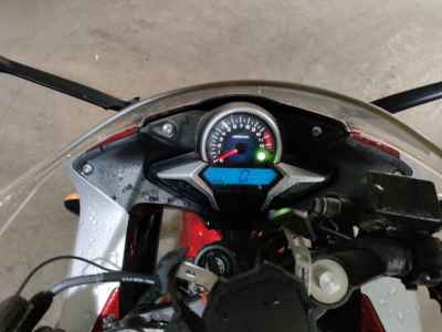 Honda CBR250R 2011