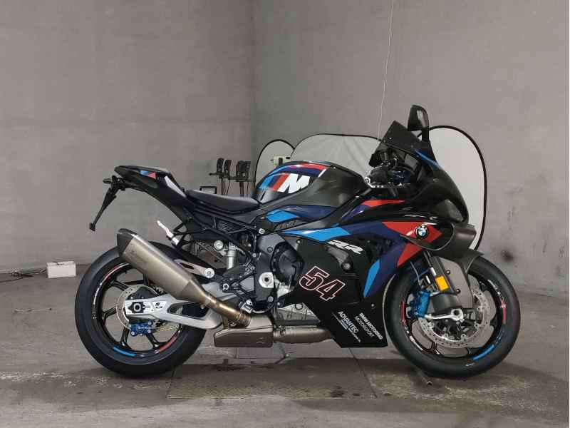 BMW M1000RR 2025