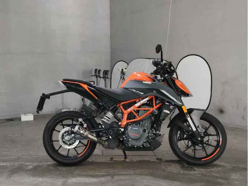 KTM 390 Duke 2025