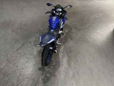 Yamaha YZF-R25 2017