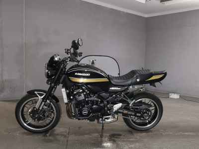 Kawasaki Z900RS 2024