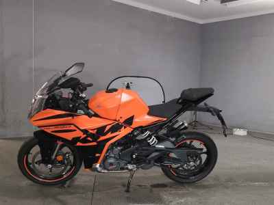 KTM RC 390 2023