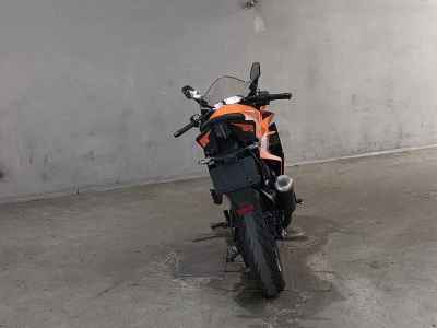 KTM RC 390 2023