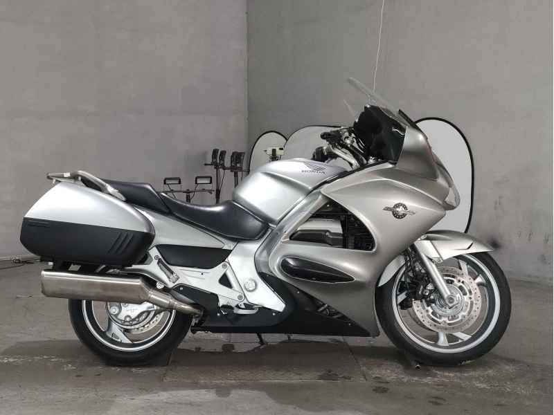 Honda ST1300 Pan-European