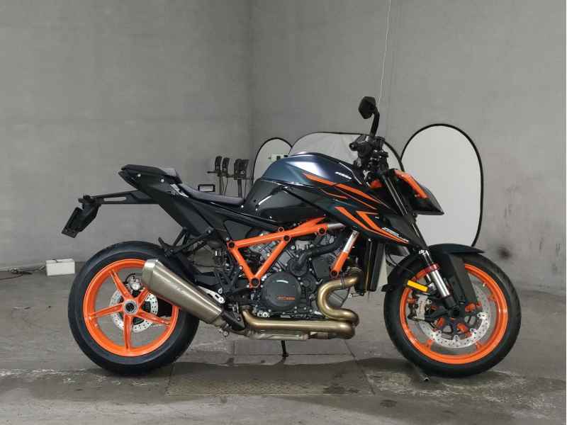 KTM 1290 Super Duke R 2023