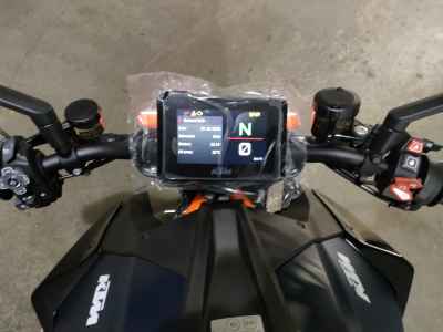 KTM 1290 Super Duke R 2023