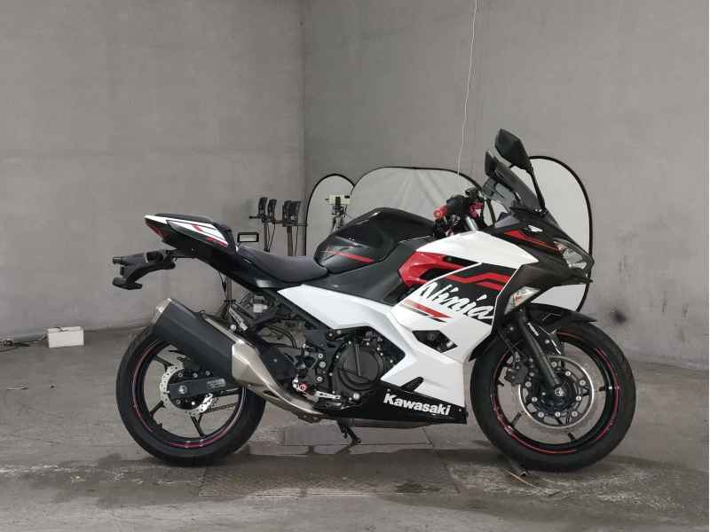 Kawasaki Ninja 400 2020
