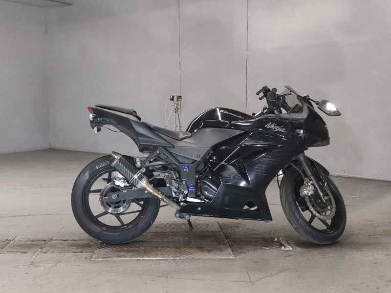 Kawasaki Ninja 250R 2011