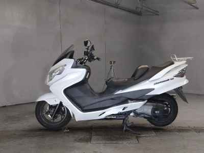 Suzuki Skywave 250M