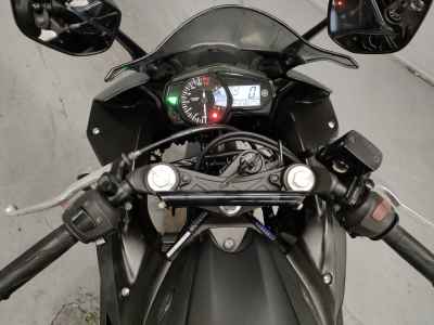 Yamaha YZF-R25