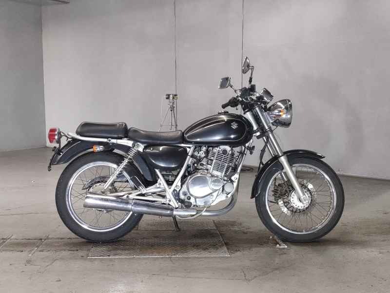 Suzuki ST250E