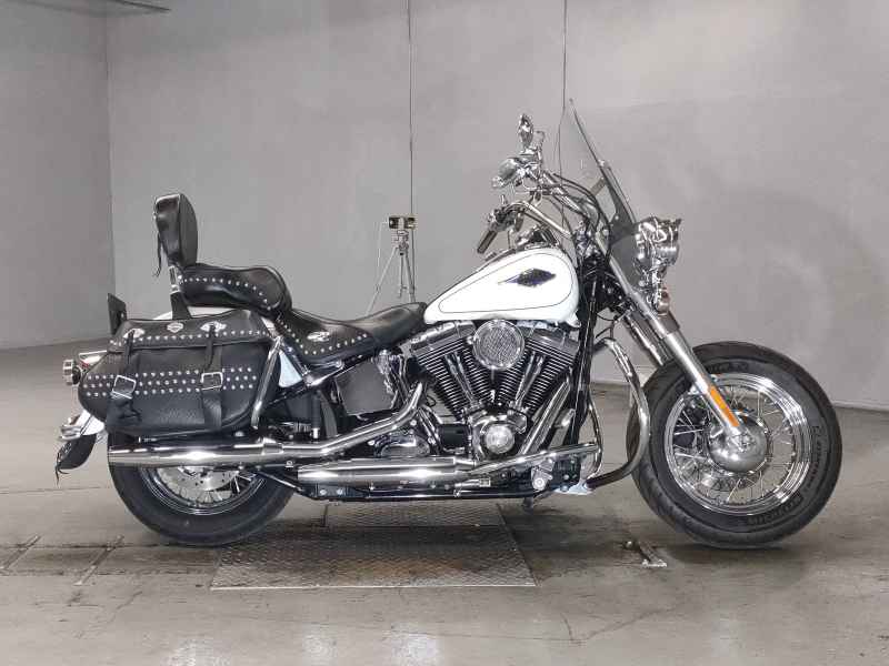 Harley-Davidson Heritage FLSTC1580 2012