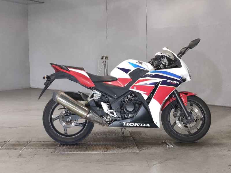 Honda CBR250R 2016