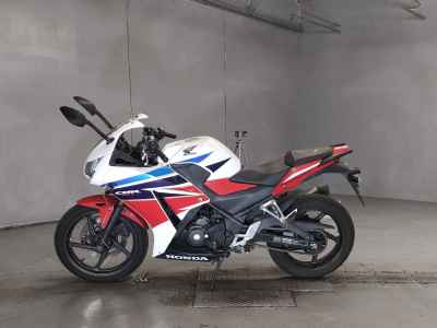 Honda CBR250R 2016