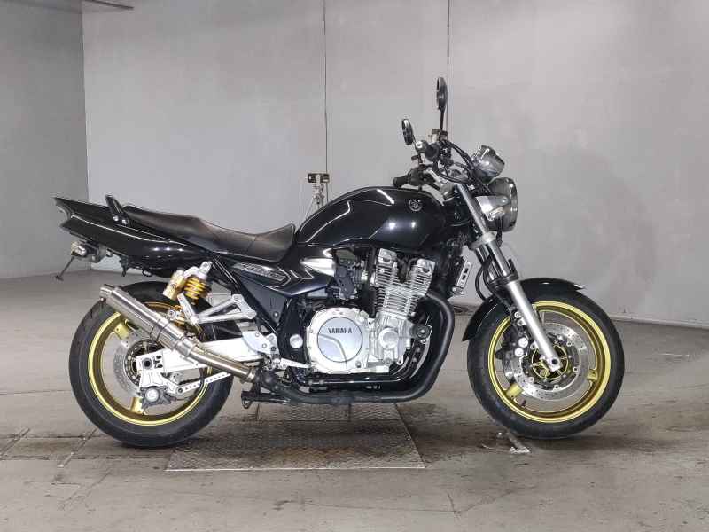 Yamaha XJR1300 2007
